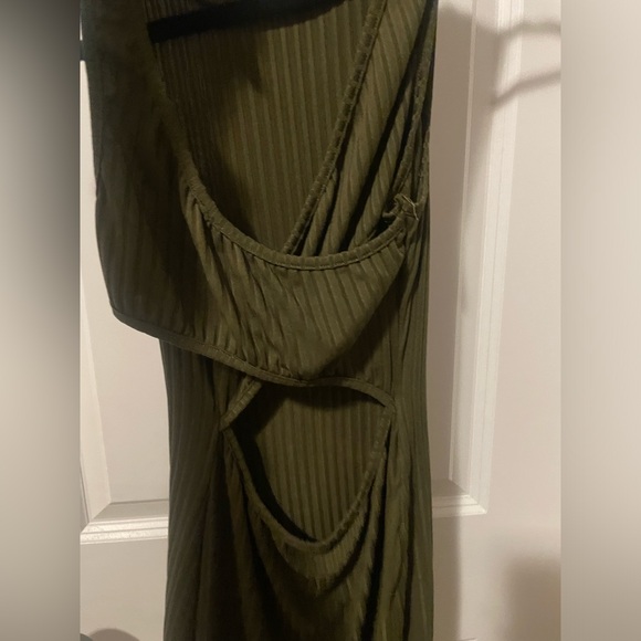 Olive Green Dress - Picture 6 of 8